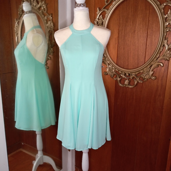 HYFVE Dresses & Skirts - HYFVE Turquoise Mini Dress Sz M